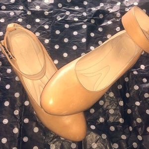 Chloe Nude Round Toe Platform Wedge